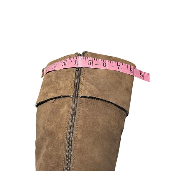SOLF.Women Brown Suede Knee-High Heeled Boots Size 7.5   & Button Details - Picture 6 of 13